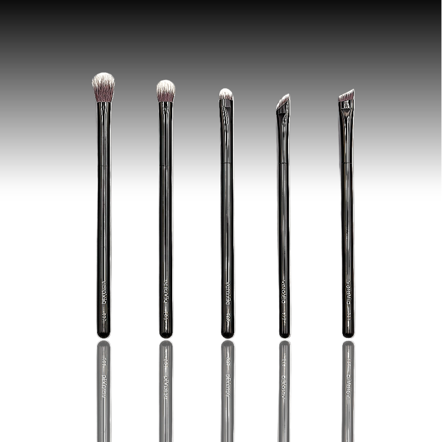 veraVia EyeLuxe 5 piece premium vegan eye makeup brush set with reflection
