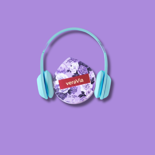 veraVia Stardust Teardrop Rubycell Powder Puff | Foundation Blender