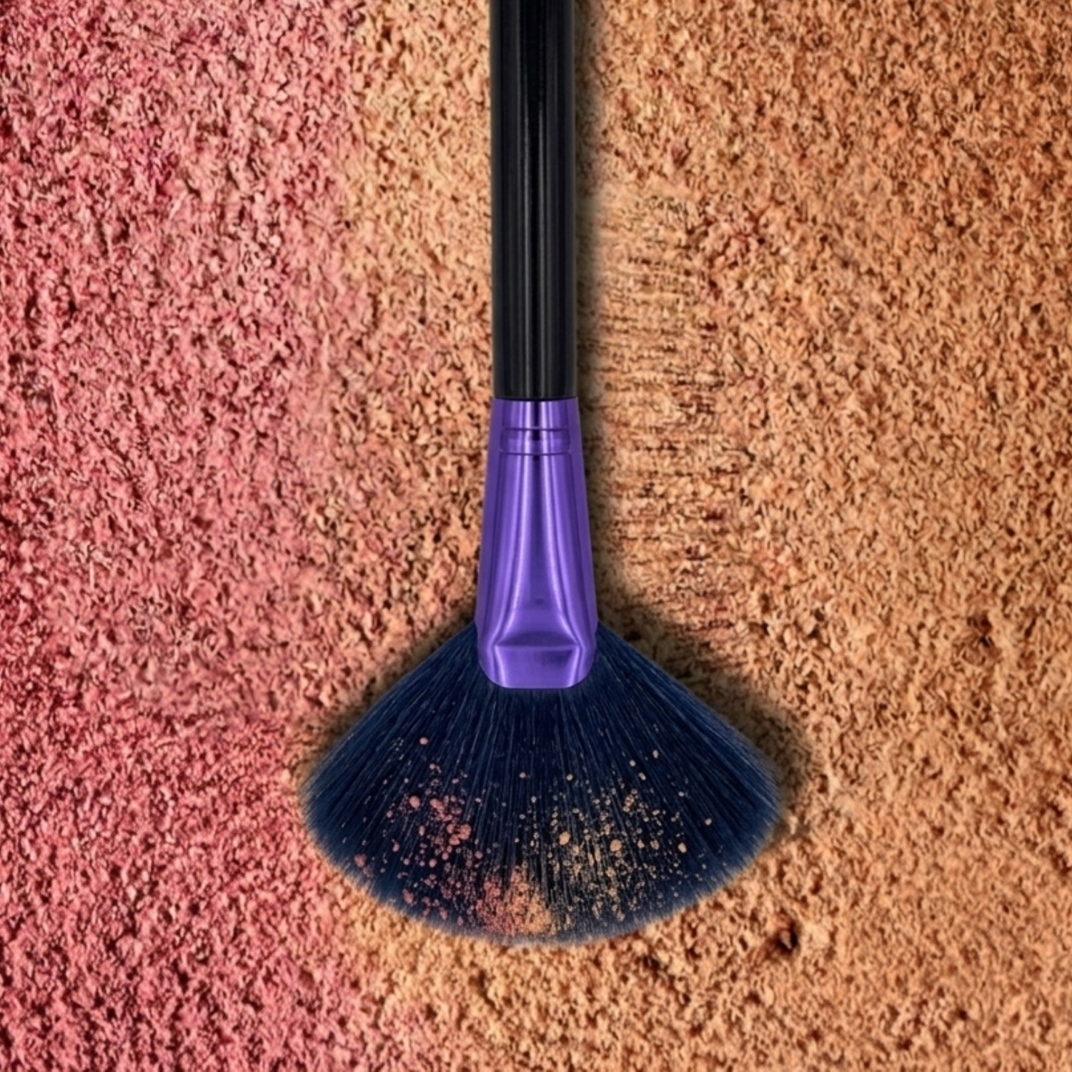 veraVia professional fan brush styled over textured shimmery gold highlighter powder