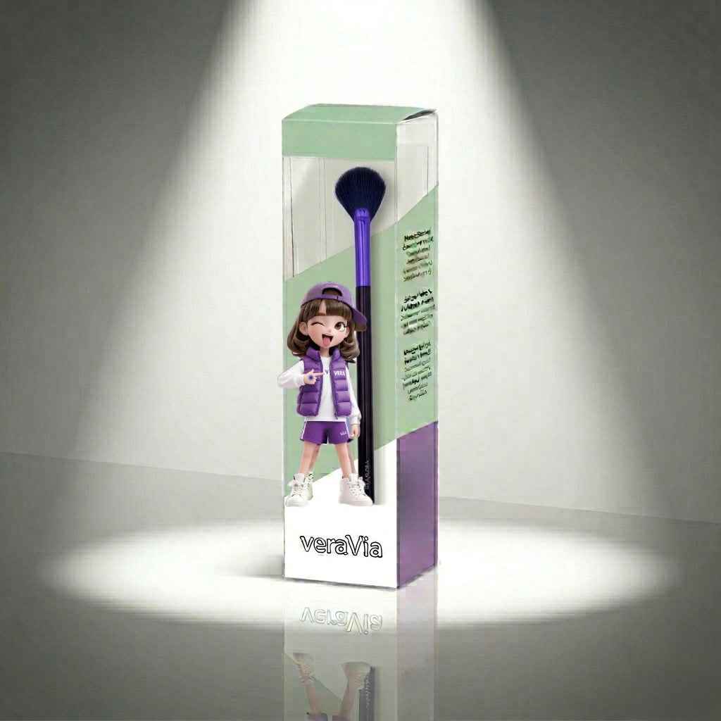 veraVia Amethyst Highlighter Makeup Brush - Fan Blending Brush